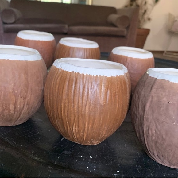 🌞🌴🌴Party Time! Six Vintage Trader Vic Coconut Mugs! - Picture 3 of 11